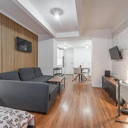 Zizkovzen By Rentez Apartamento